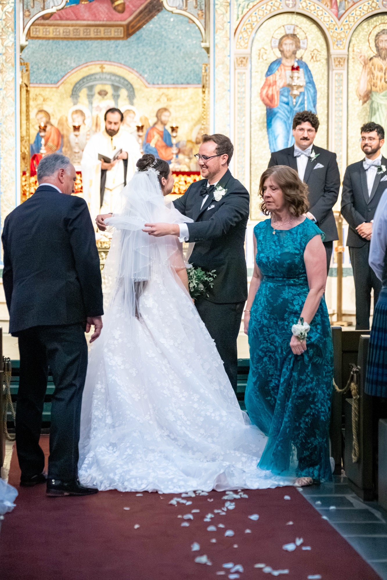 Greek Orthodox Church of the Holy Cross and Farallon Room wedding photo