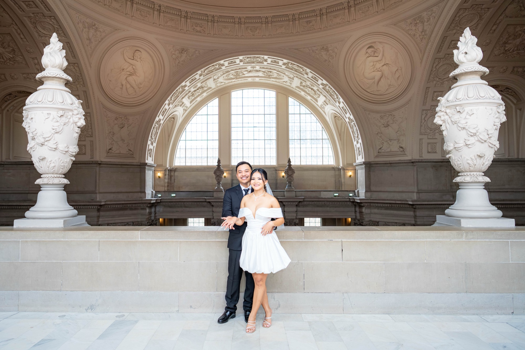 San Francisco City Hall wedding photo