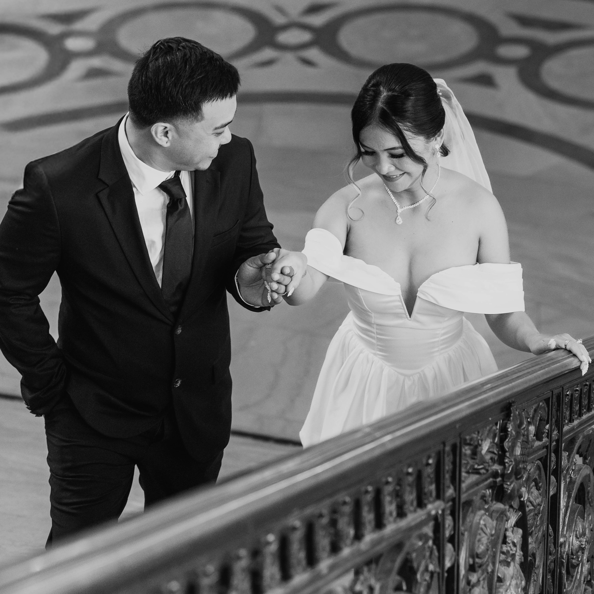 San Francisco City Hall wedding photo