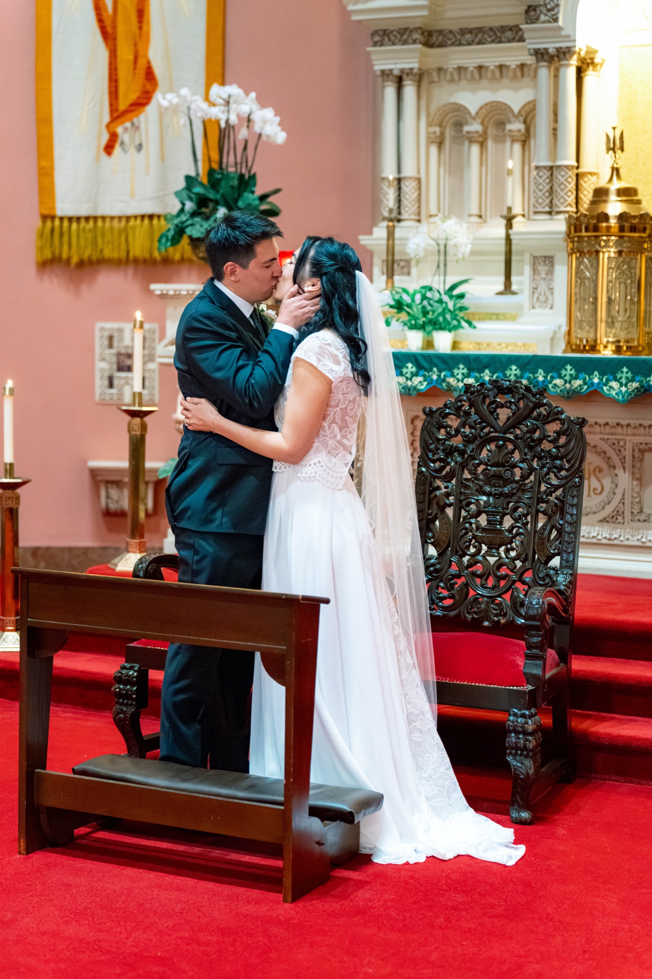 St Anne of the Sunset Church wedding photo